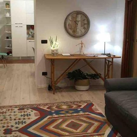 Апартаменти Casa Via Toledo. Centralissima E Vicina Al Porto Неаполь Екстер'єр фото