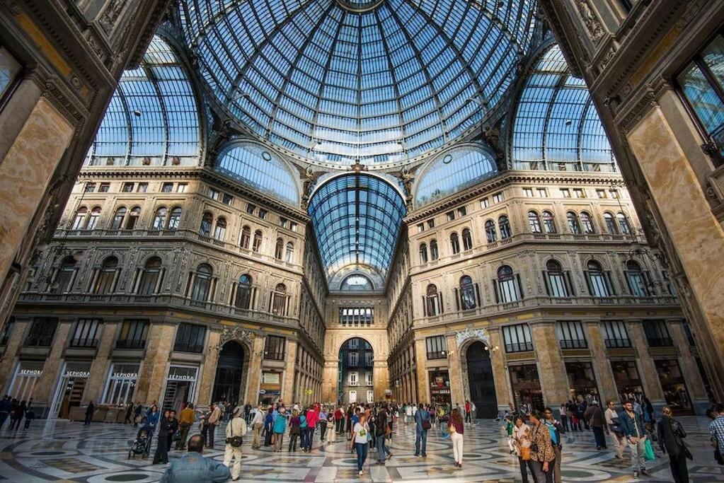 Апартаменти Casa Via Toledo. Centralissima E Vicina Al Porto Неаполь Екстер'єр фото